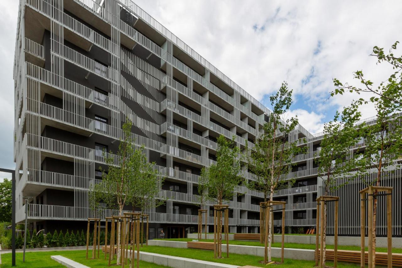 Stacja Wola Apartment Guminska By Noclegi Renters Varsóvia Exterior foto